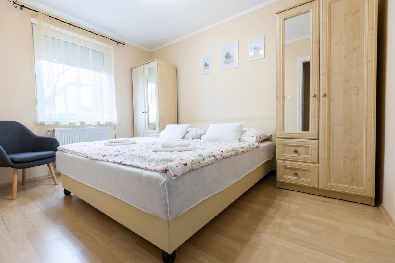 Marta Apartman Hajdúszoboszló Екстериор снимка
