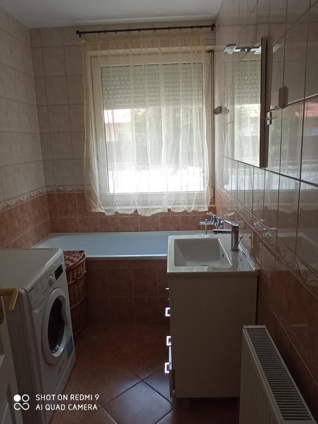 Marta Apartman Hajdúszoboszló Екстериор снимка