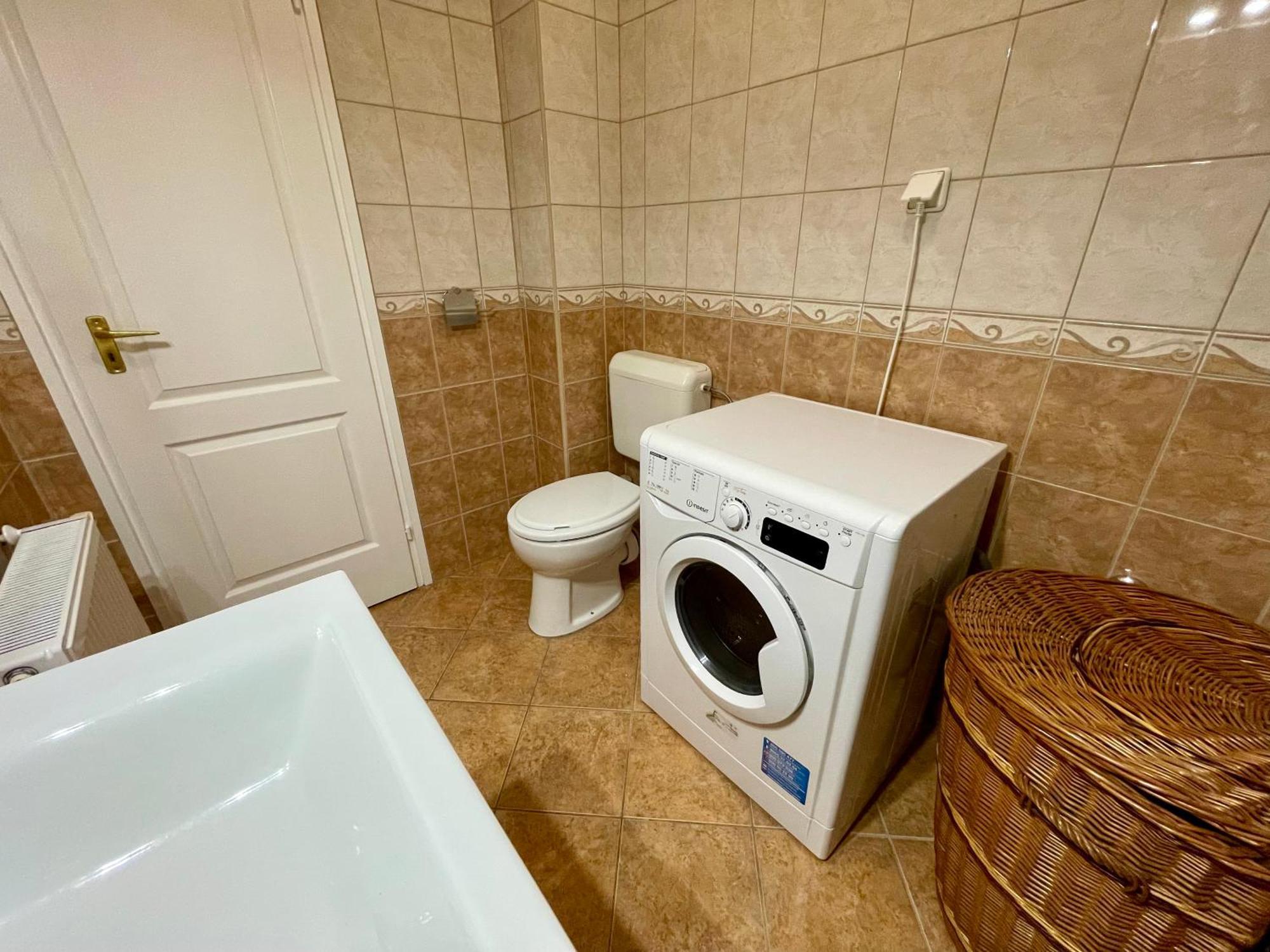 Marta Apartman Hajdúszoboszló Екстериор снимка
